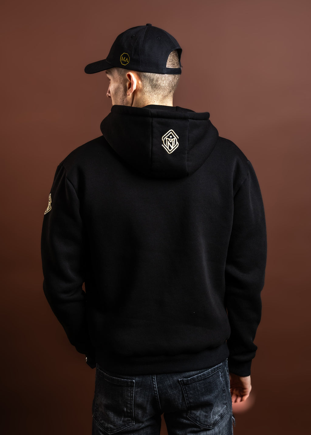 Signature Hoodie (Black)